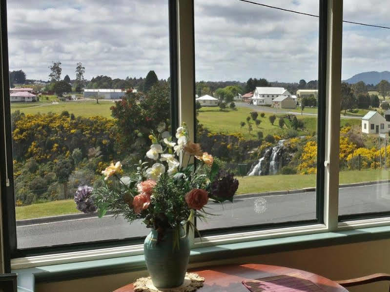 Bischoff Hotel Waratah Exterior foto